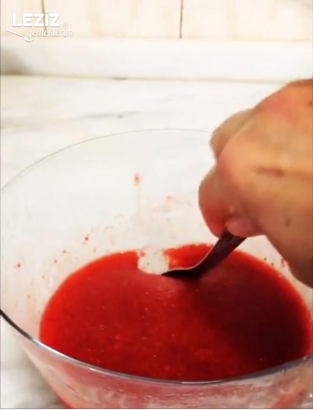 Çilek Sorbe Tarifi