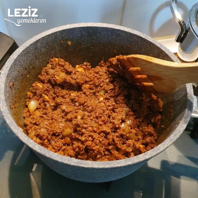 Tam Kıvamında Nefis İçli Köfte Tarifi