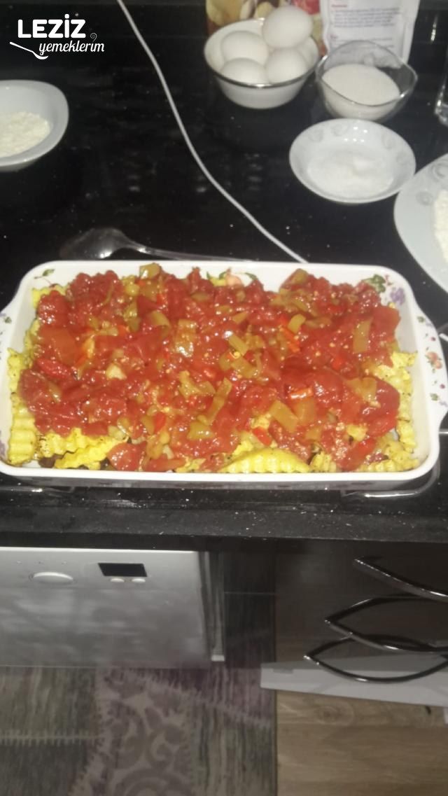 Fırında Köfte Patates Tarifi