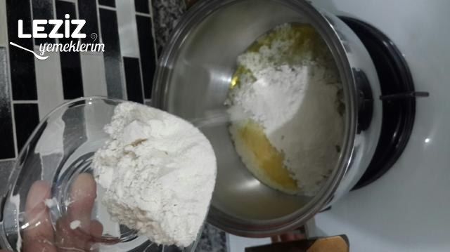 Enfes Kremalı Mantar Çorbası