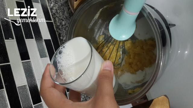 Enfes Kremalı Mantar Çorbası