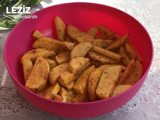 Baharatlı Fırında Patates