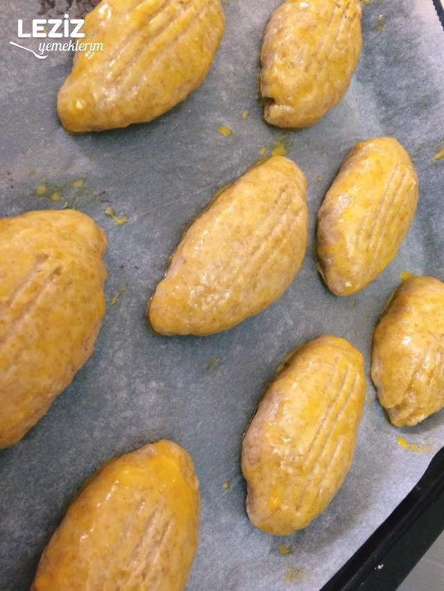 Tambuğday Unlu Mayasız Poğaça (Kıyır Kıyır)