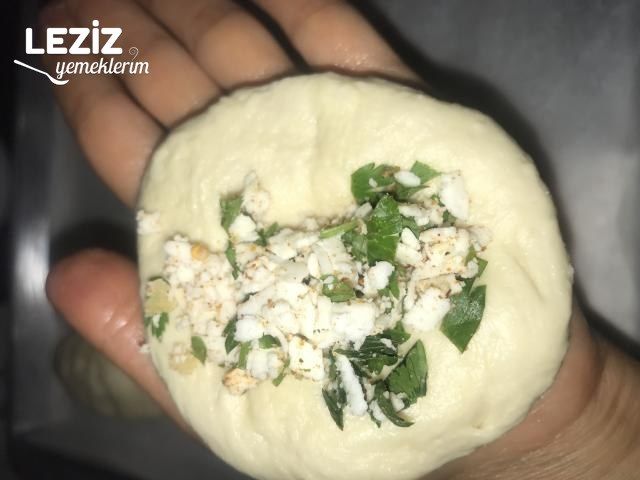 Pastane Poğaçası (Ev Yapımı - Yumuşacık)