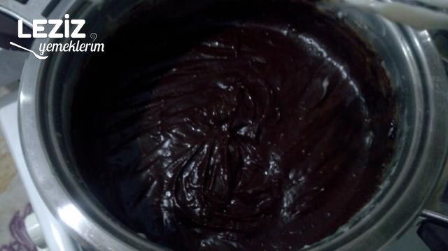 İki Renkli Muhallebi Tarifi