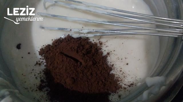 İki Renkli Muhallebi Tarifi