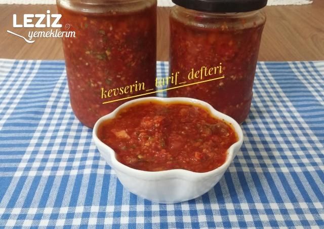 Kışlık Pişirmeden (Çiğden) Acılı Ezme Tarifi