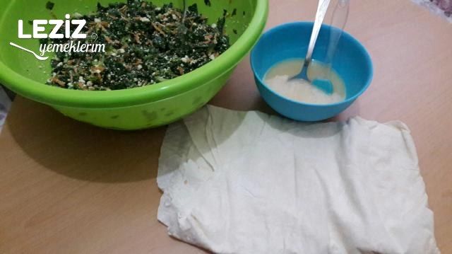 Unlu Sirkeli Ispanaklı Çıtır Börek