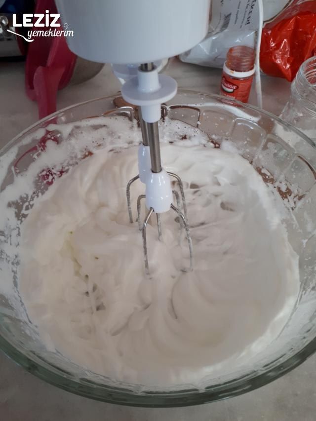 Muzlu Rulo Pasta (Tam Ölçü) Leziz Yemeklerim