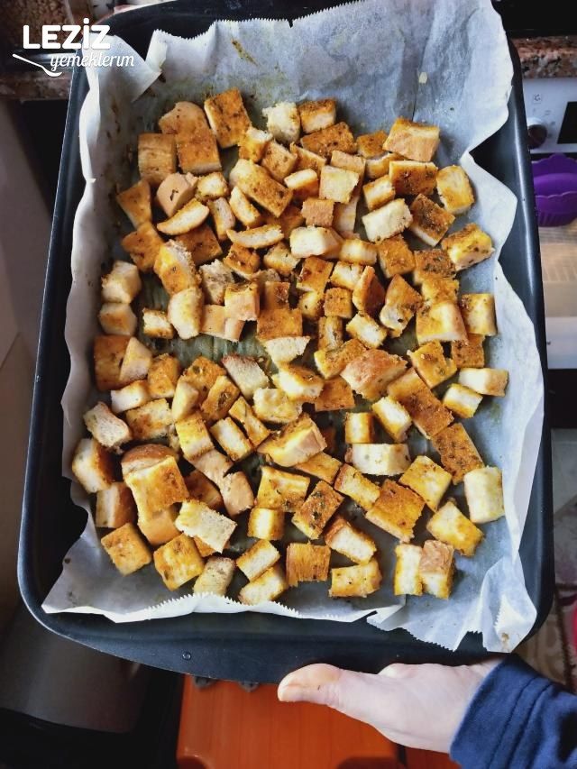 Baharatlı Kroton Ekmekler