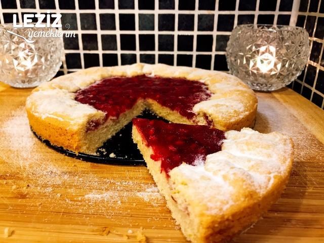 Kek Kalıbında Narlı Kurabiye Tart (Muhteşem)