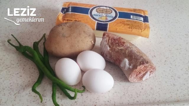 Fırında Güveçlerde Nefis Kahvaltılık