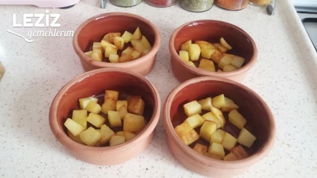 Fırında Güveçlerde Nefis Kahvaltılık