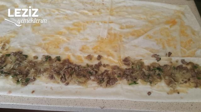 Kıymalı Patatesli Börek