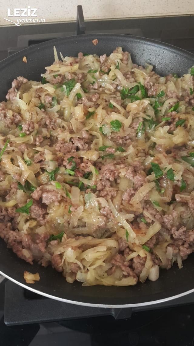 Kıymalı Patatesli Börek