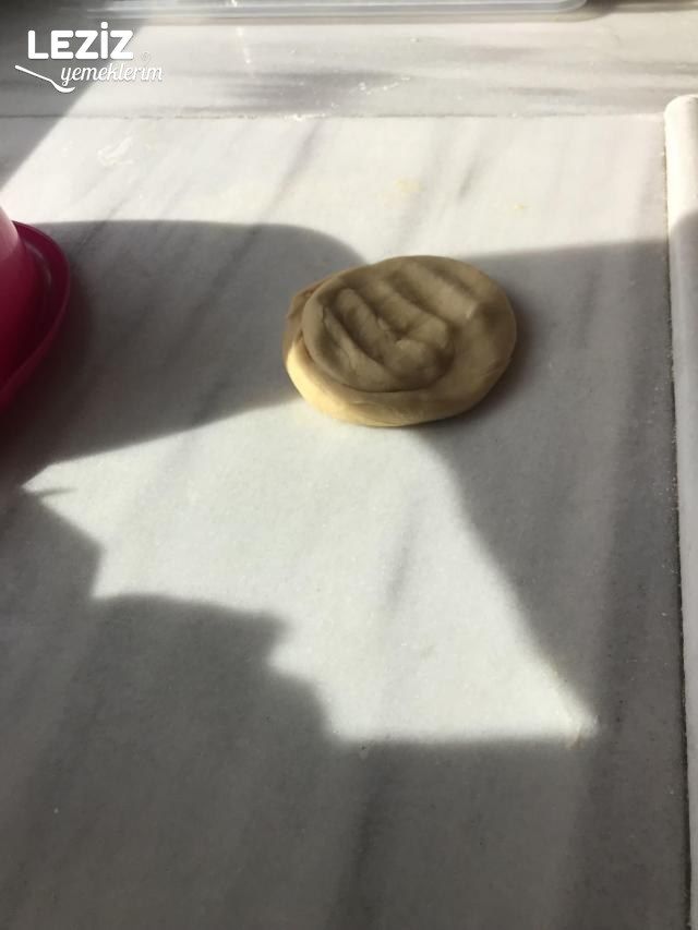 Az Yağlı Kat Kat Katmer