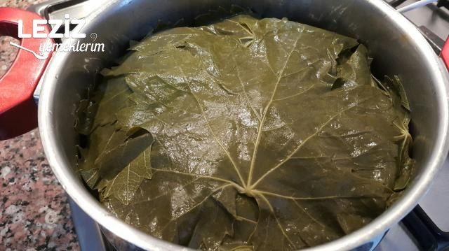Zeytinyağlı Yaprak Sarma (Tüm Aşamaları İle)
