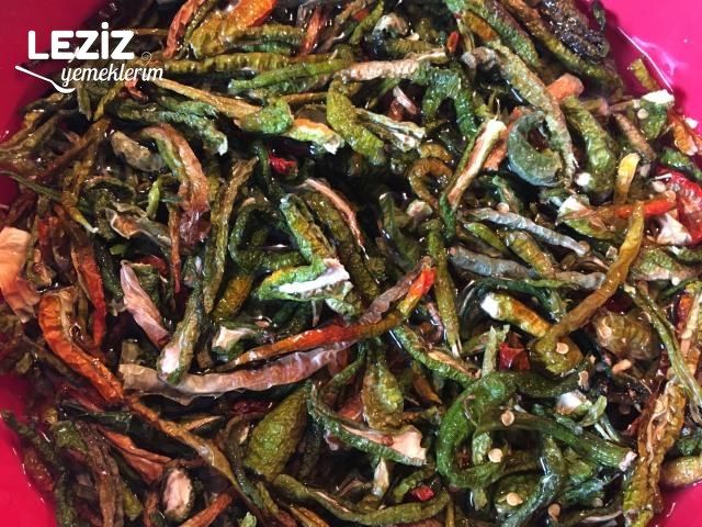 Kuru Biber Kızartması Tarifi