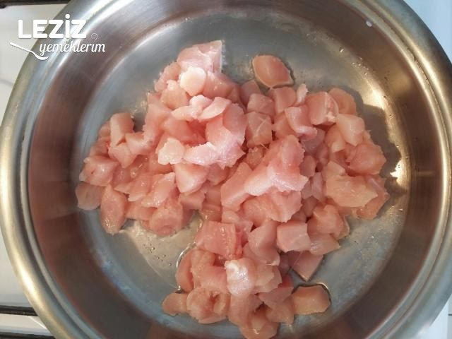 Güveçte Mantarlı Tavuk Sote Tarifi