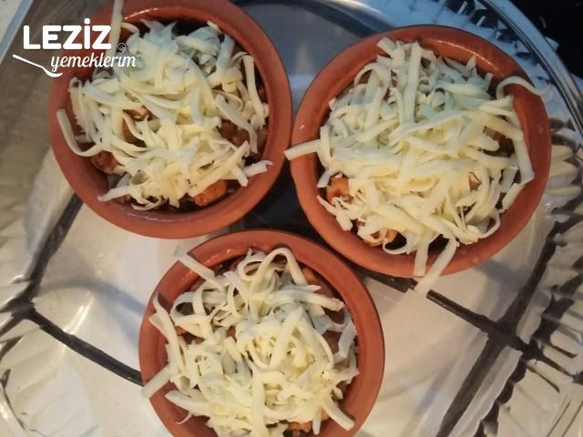 Güveçte Mantarlı Tavuk Sote Tarifi