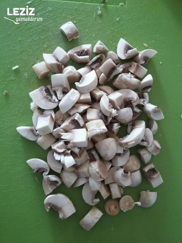 Güveçte Mantarlı Tavuk Sote Tarifi