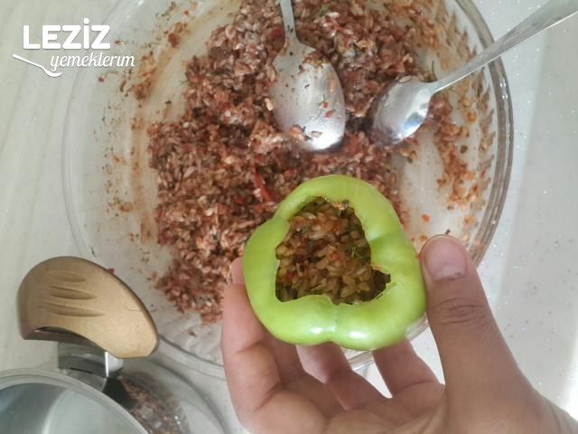 Biber Dolması (Yapım Aşama Fotoğrafları İle)