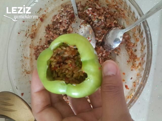 Biber Dolması (Yapım Aşama Fotoğrafları İle)