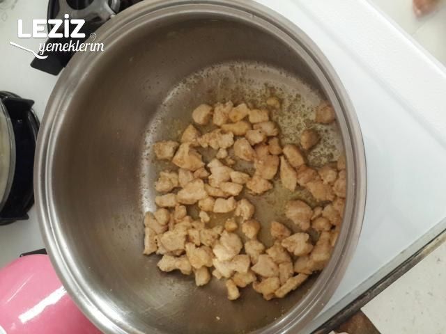 Tavuklu Makarna Tarifi