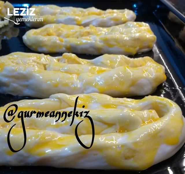El Açması Patatesli Börek