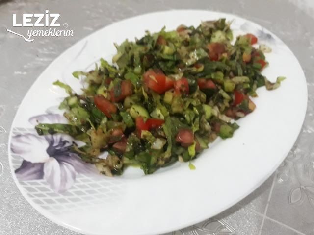 Nefis Salata Tarifi - Leziz Yemeklerim