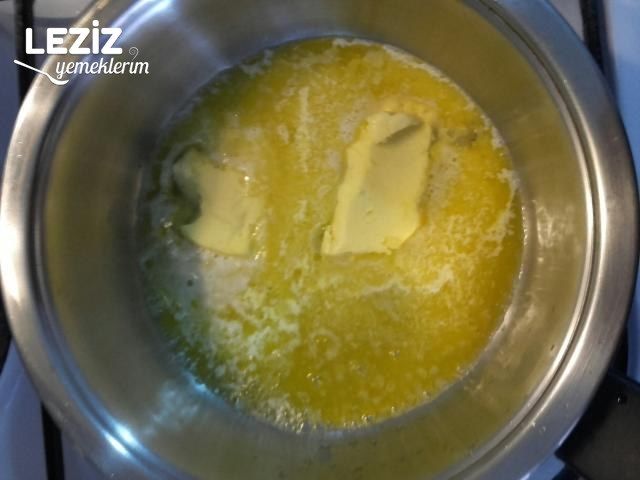 Beşamel Soslu Kaşarlı Fırında Makarna