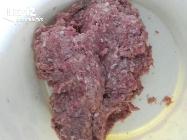 Beşamel Soslu Fırında Patatesli Köfte