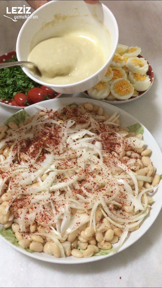 Antalya Usulü Tahinli Piyaz