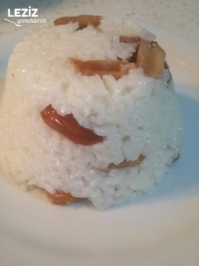 Yer Fıstıklı Pirinç Pilavı