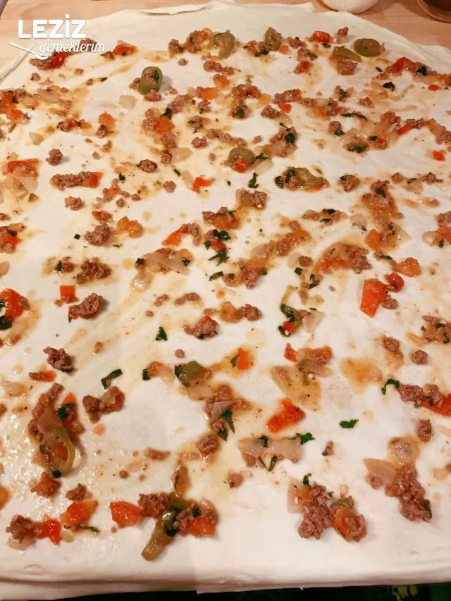 Kıymalı Çıtır Rulo Börek