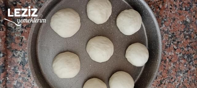 Çok Kolay Mayasız Gözleme Tarifi