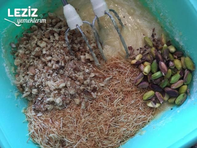 Cevizli Fıstıklı Kadayıflı Revani