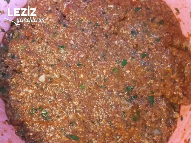Kıymalı Pide İç Harcı Hazırlama