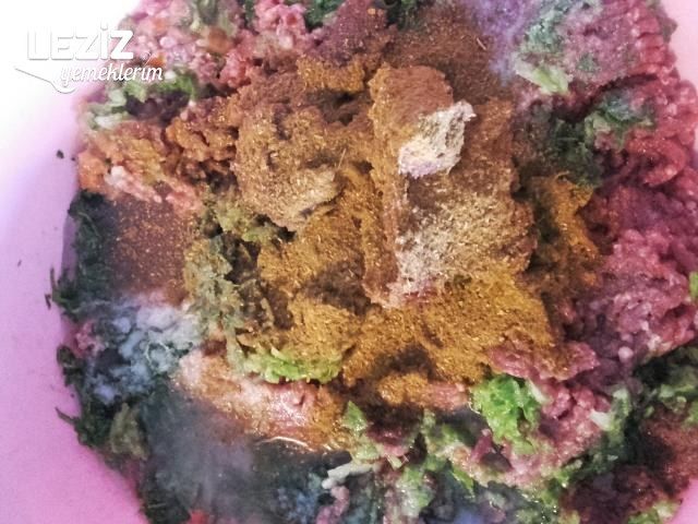 Kıymalı Pide İç Harcı Hazırlama