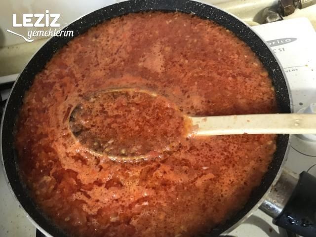 Domates Sosunda Fellah Köftesi