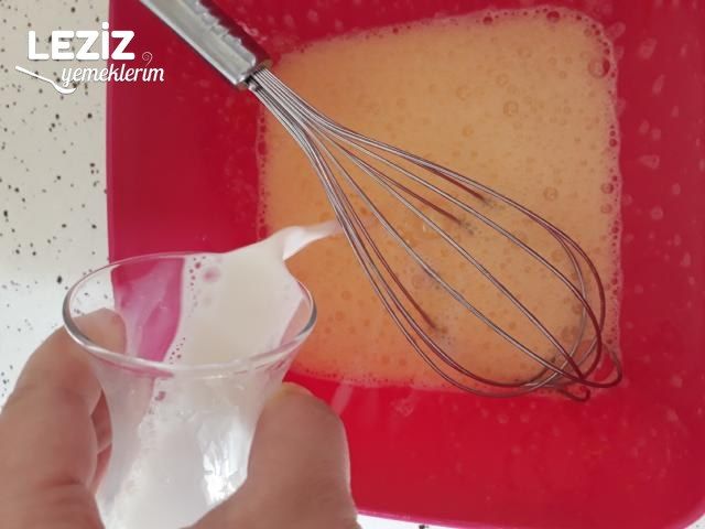 Lezzetli Muhallebili Revani