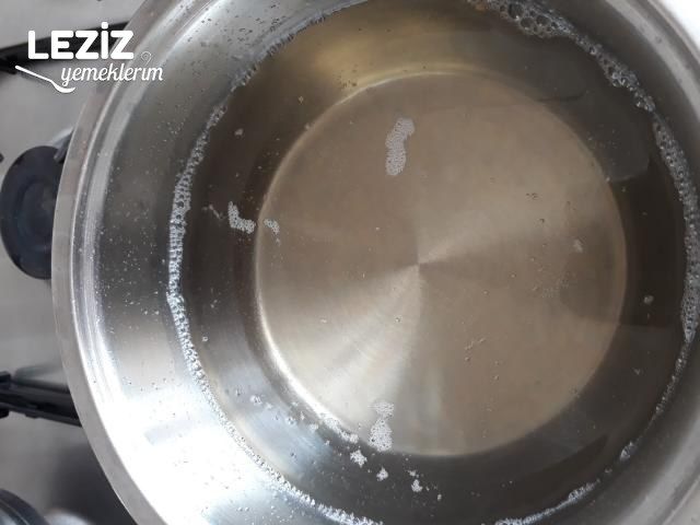 Lezzetli Muhallebili Revani