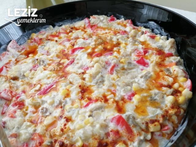 Yoğurtlu Közlenmiş Patlıcan Salatası