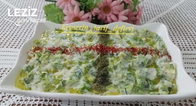 Ferah Yoğurtlu Marul Salatası