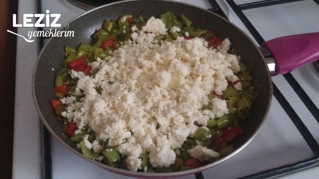 Trakya Usulü Ekşimikli Biber Kavurması