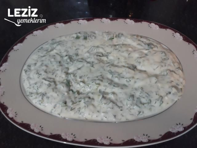 Semizotlu Nohutlu Salata