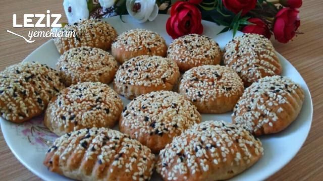 Bayram Kömbesi (İster Mayalı, İster Kabartma Tozlu)