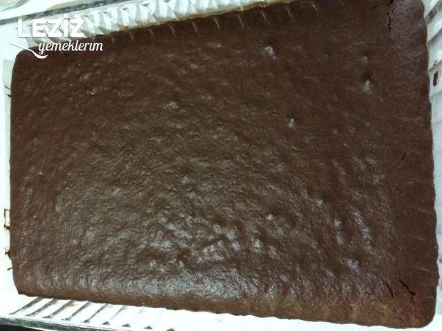 Çikolatalı Pasta (Harika Lezzet)