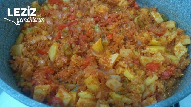 Kolay Sebzeli Bulgur Pilavı