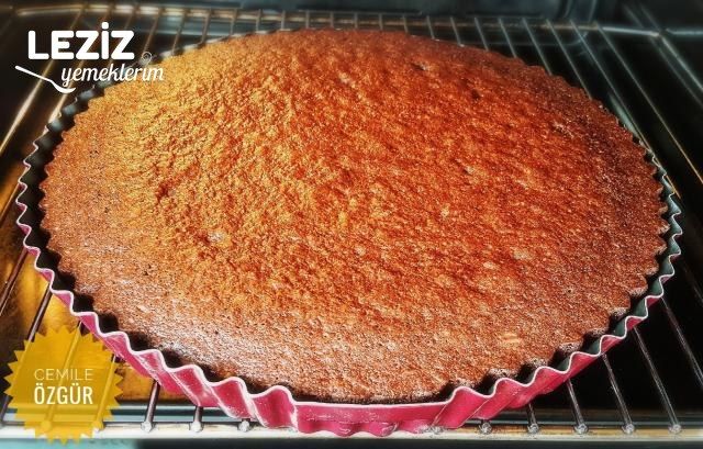 Tart Kalıbında Muhallebili Kek Tarifi